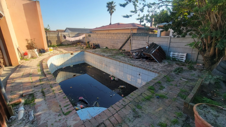 3 Bedroom Property for Sale in Highbury Western Cape